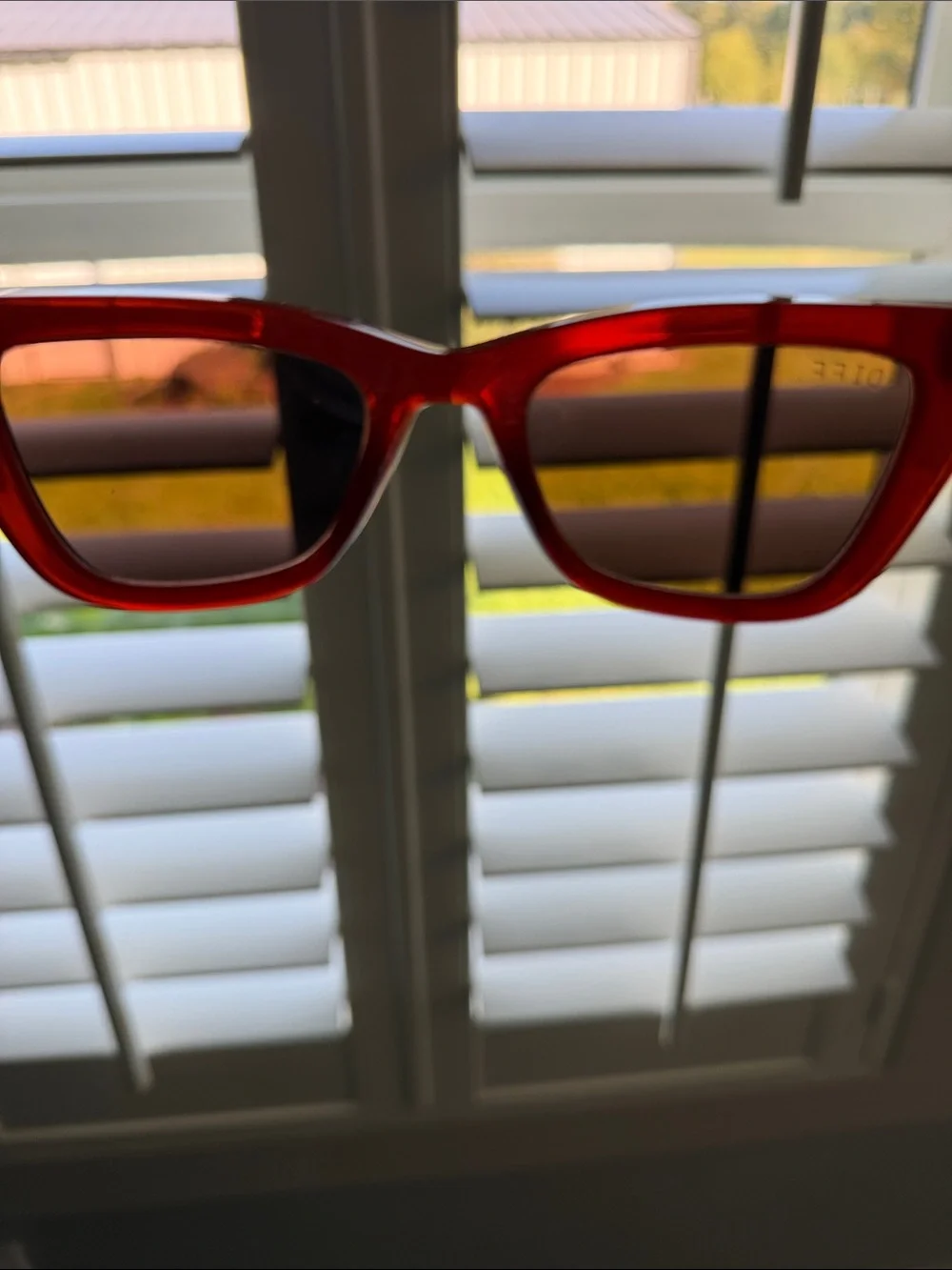Diff Eyewear Women's Rectangular Sunglasses in Deep Red